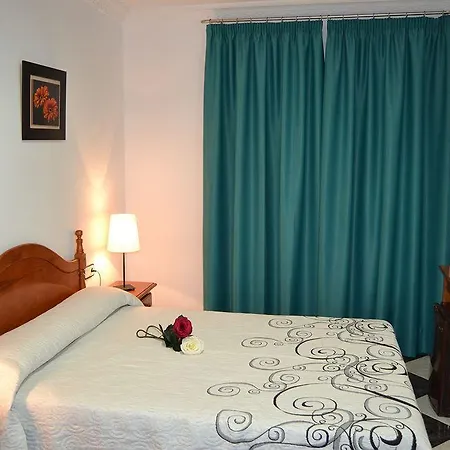 Oasis Hotel