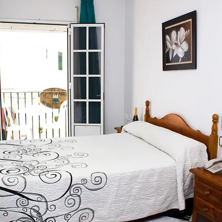 Oasis Hotel Conil De La Frontera