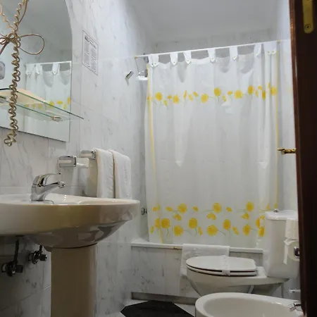 Oasis Hotel Conil De La Frontera