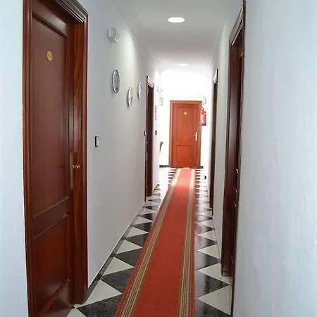 Oasis Hotel Conil De La Frontera